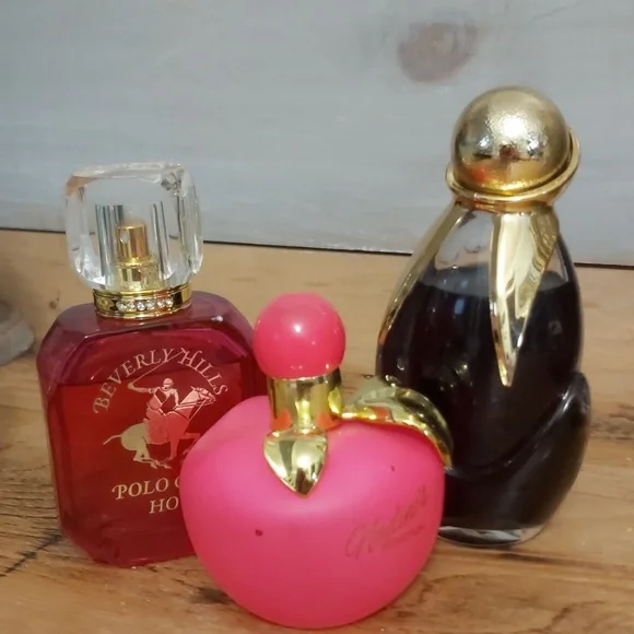 COLOGNE BUNDLE - Picture 1 of 5